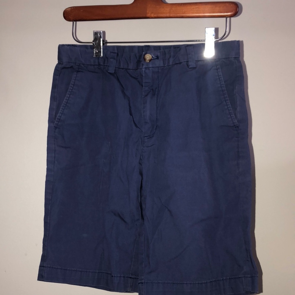 Navy blue boys vineyard vines shorts